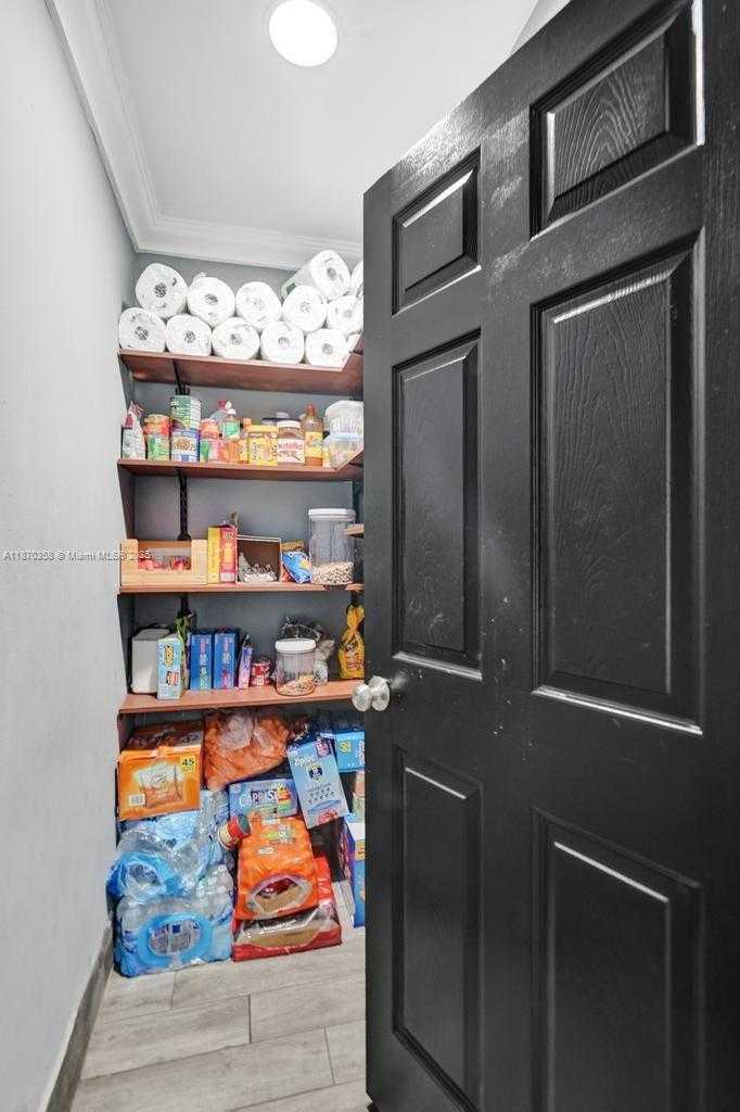 Small Image of 900 CRYSTAL LAKE DR #2B, Deerfield Beach Number 27