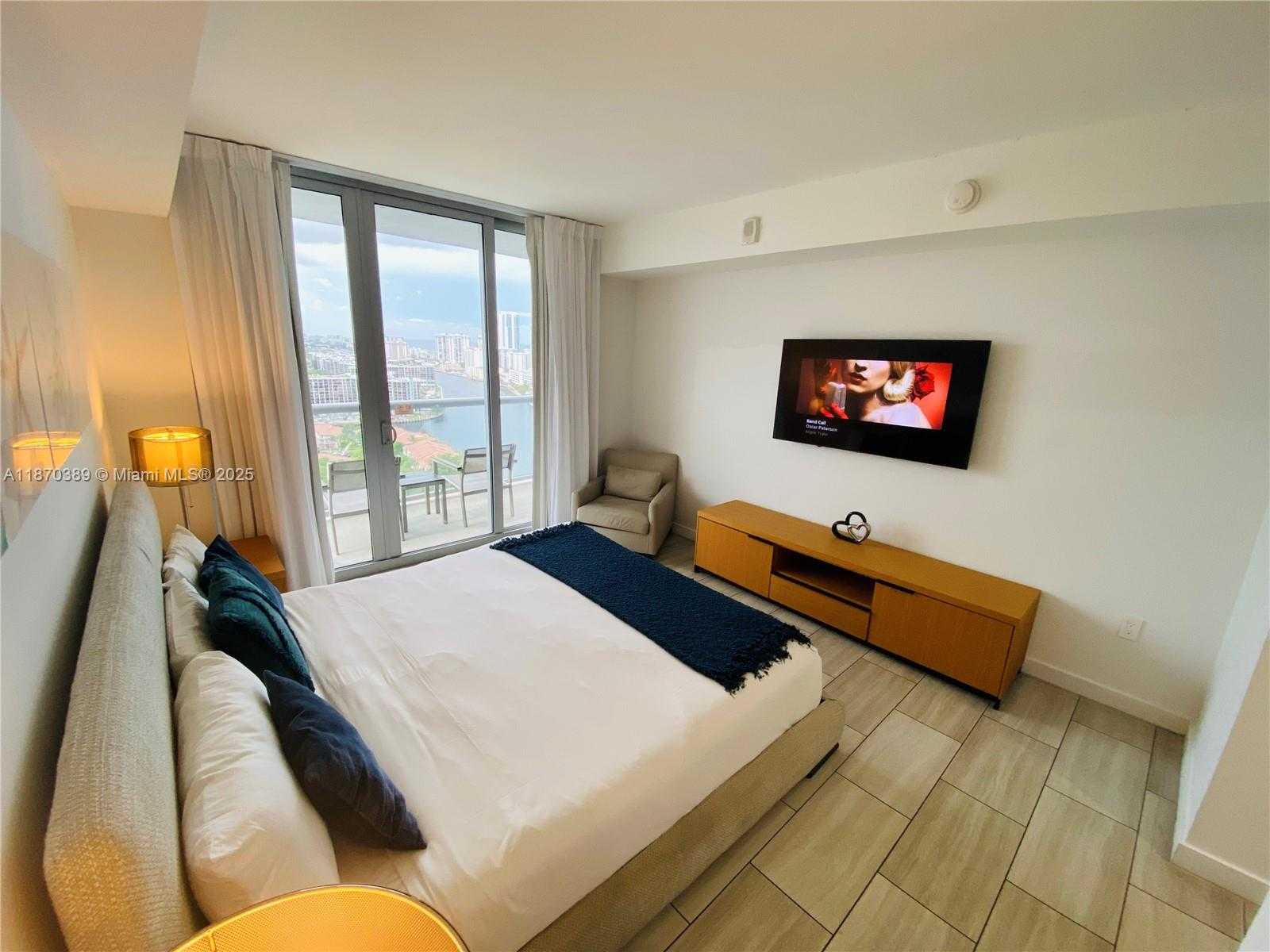 Small Image of 2602 EAST HALLANDALE BEACH BLVD #R2510, Hallandale Beach Number 6