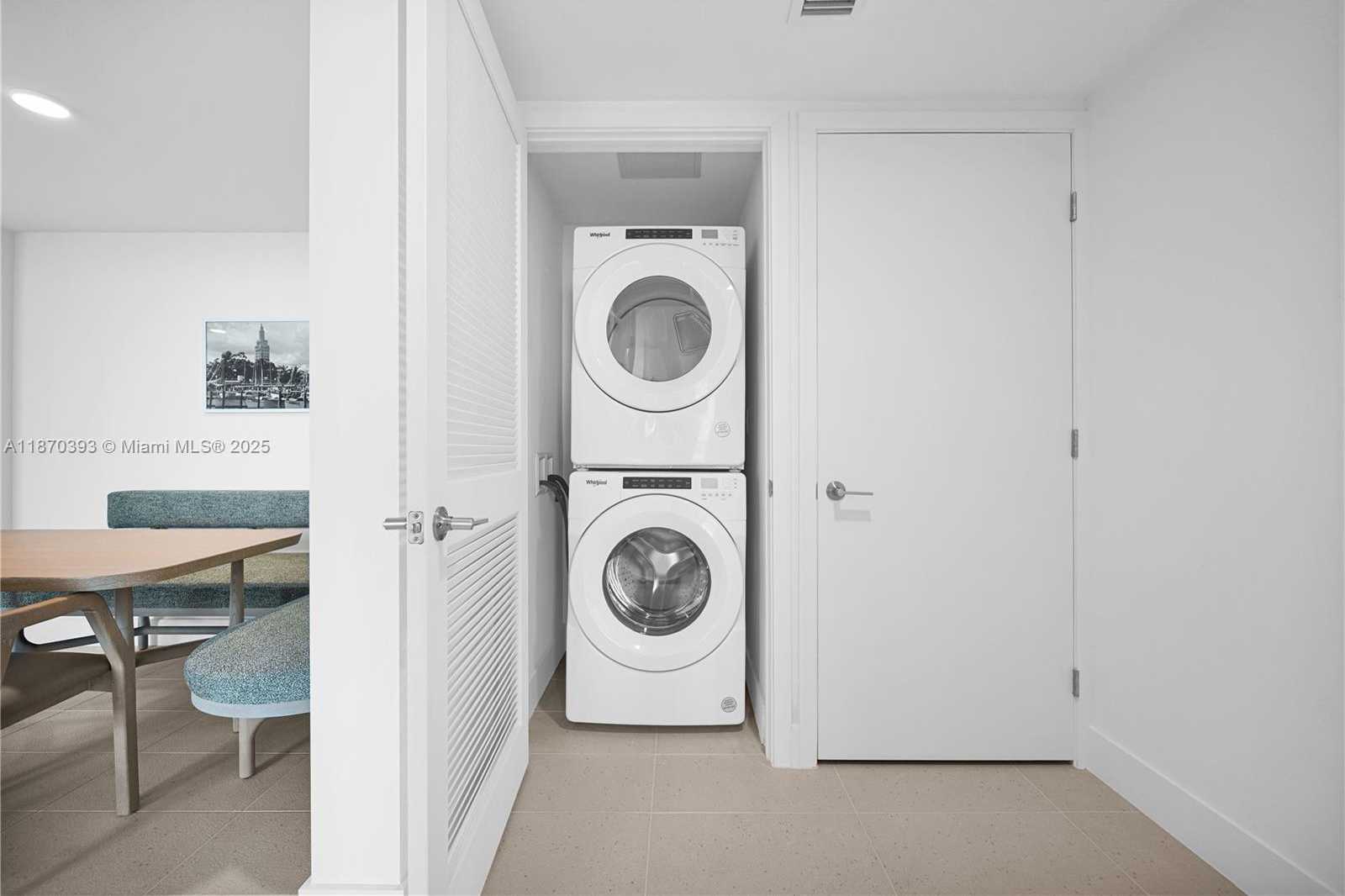 Small Image of 159 NORTH EAST 6TH ST #3901, Miami Number 23
