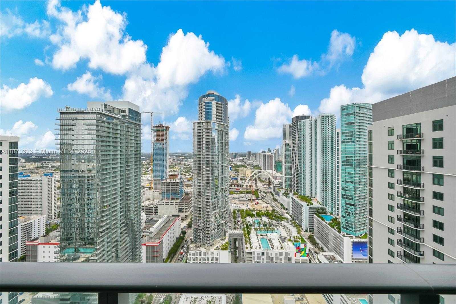 Small Image of 159 NORTH EAST 6TH ST #3901, Miami Number 6