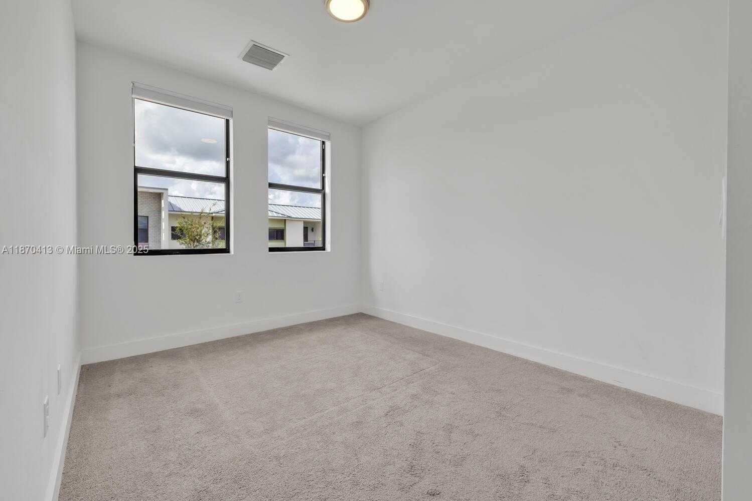 Small Image of 4369 NORTH WEST 9TH ST, Plantation Number 16