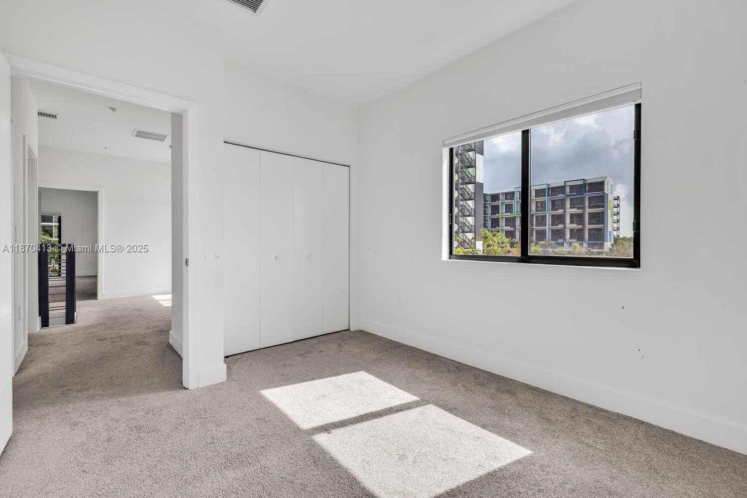 Small Image of 4369 NORTH WEST 9TH ST, Plantation Number 19