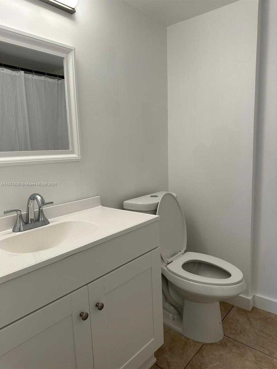 Small Image of 16851 NORTH EAST 23RD AVE #B604, North Miami Beach Number 6