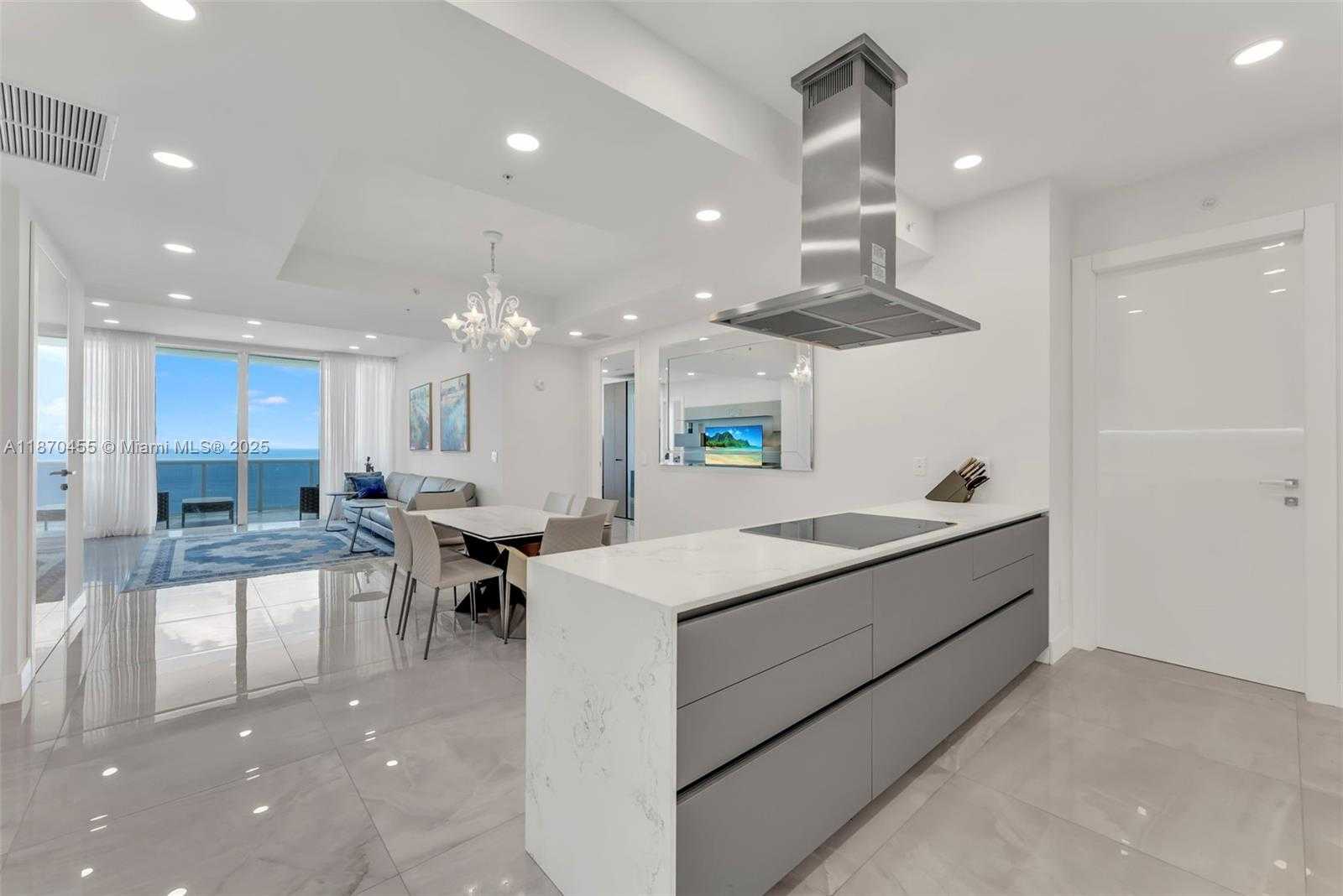Small Image of 18201 COLLINS AVE #4606, Sunny Isles Beach Number 2