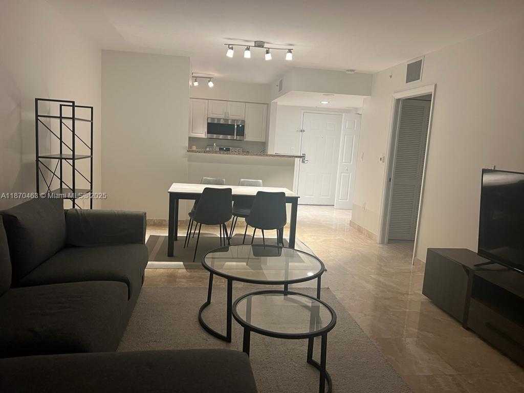 Small Image of 1155 BRICKELL BAY DR #805, Miami Number 12