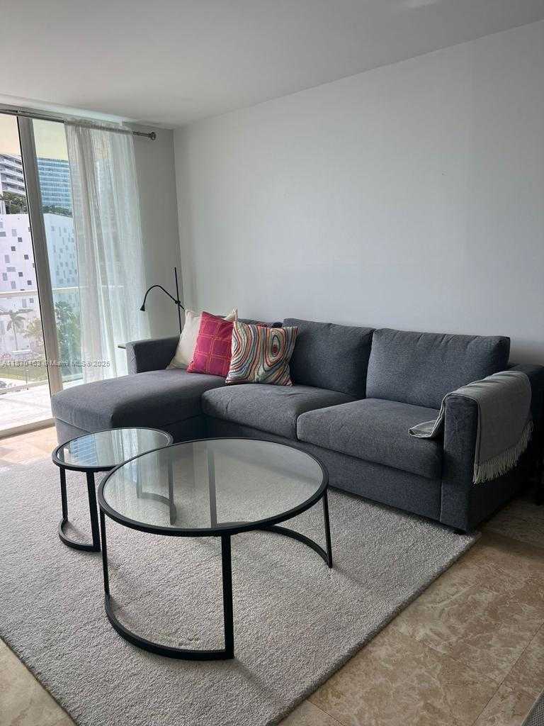 Small Image of 1155 BRICKELL BAY DR #805, Miami Number 14