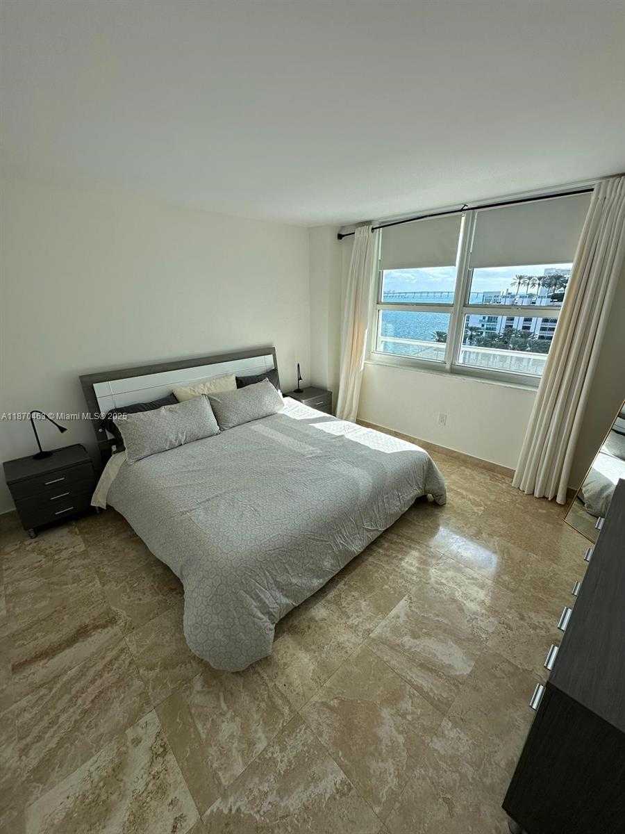 Small Image of 1155 BRICKELL BAY DR #805, Miami Number 26
