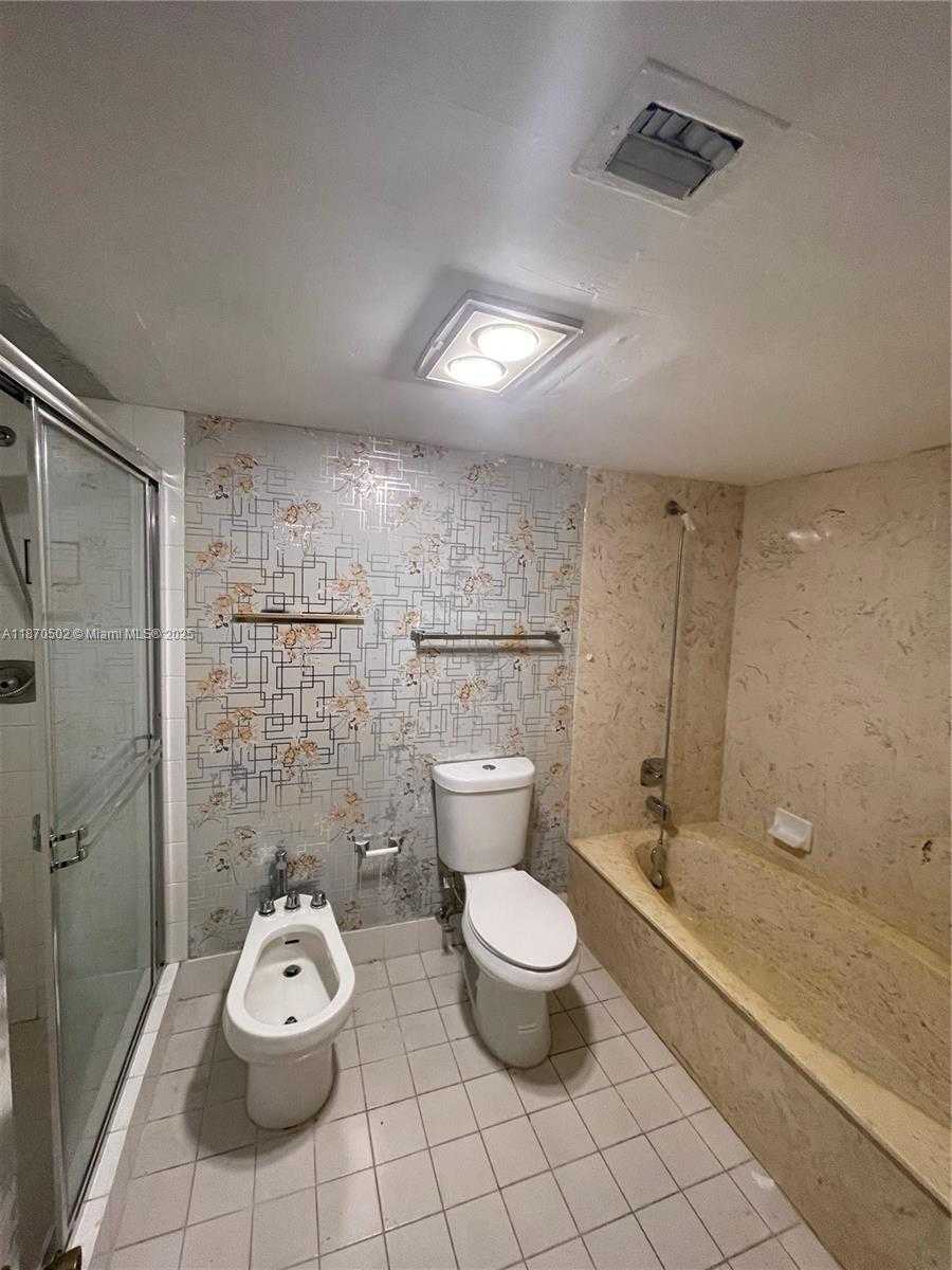 Small Image of 2804 NORTH 46TH AVE #C430, Hollywood Number 18