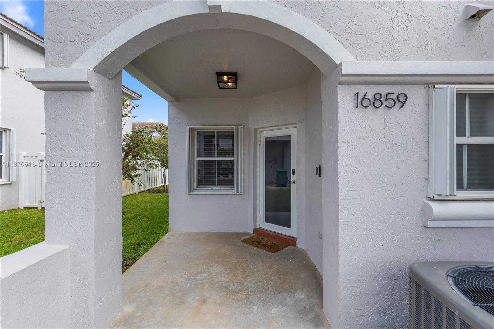 Small Image of 16859 SOUTH WEST 1ST MNR, Pembroke Pines Number 2