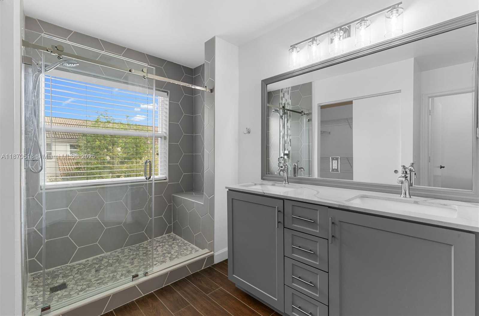 Small Image of 16859 SOUTH WEST 1ST MNR, Pembroke Pines Number 24