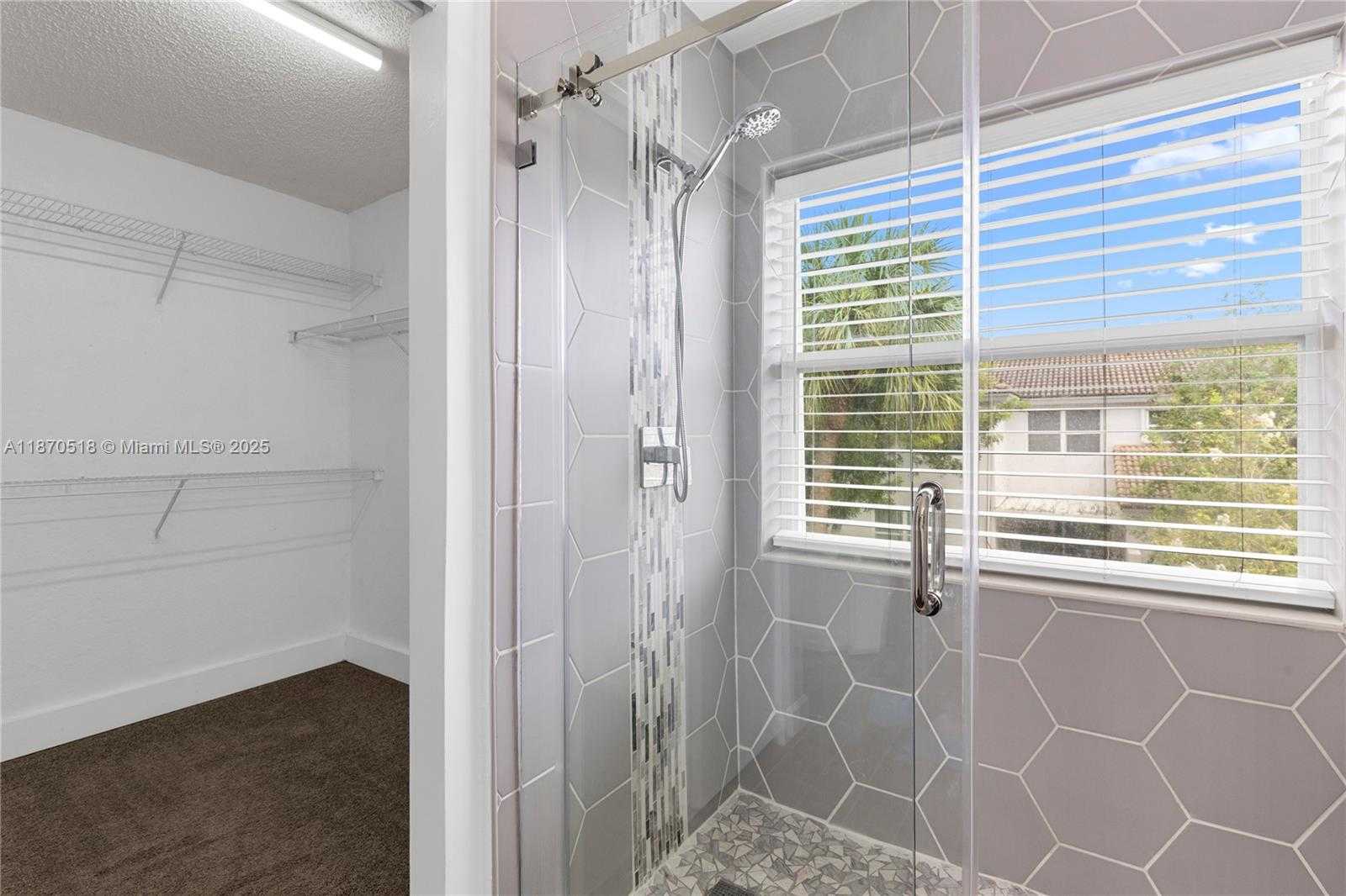 Small Image of 16859 SOUTH WEST 1ST MNR, Pembroke Pines Number 25