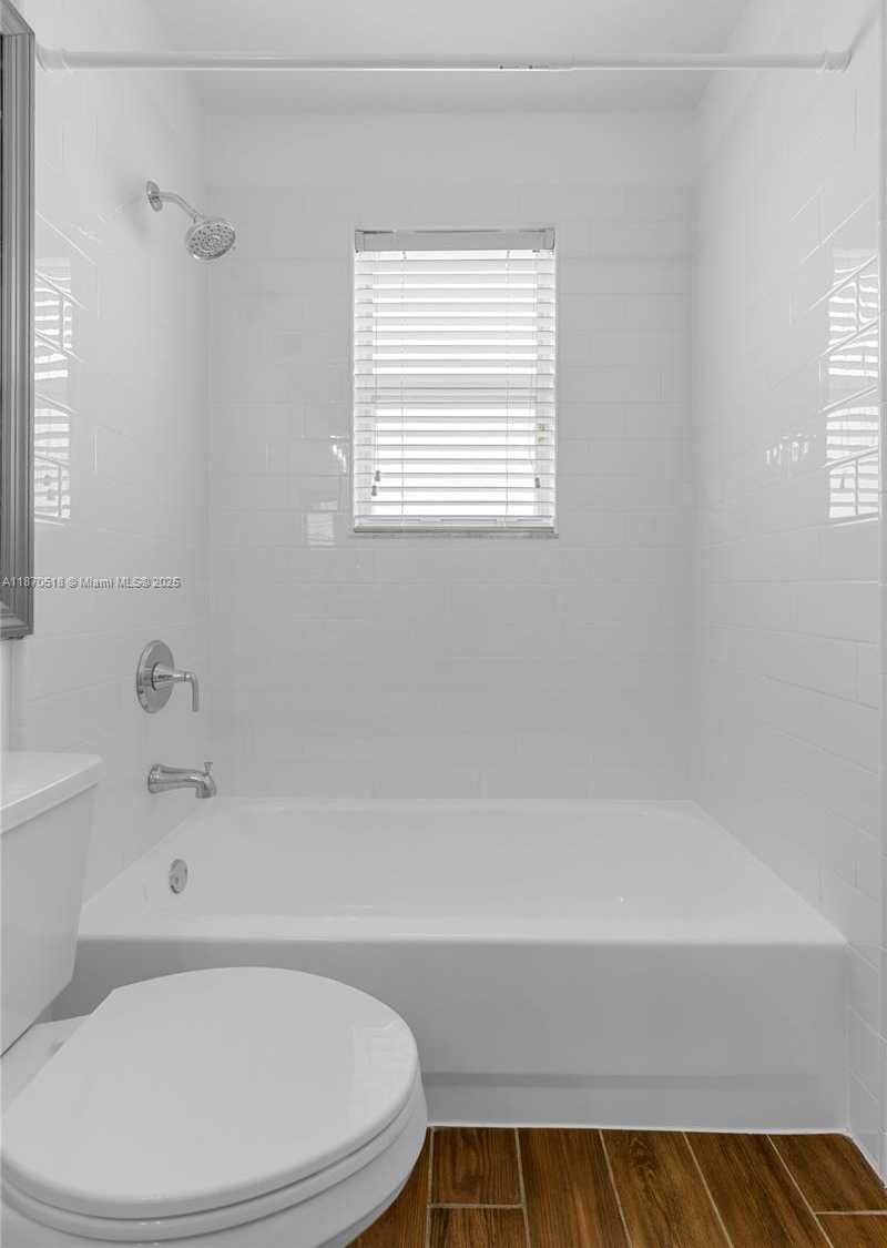Small Image of 16859 SOUTH WEST 1ST MNR, Pembroke Pines Number 35