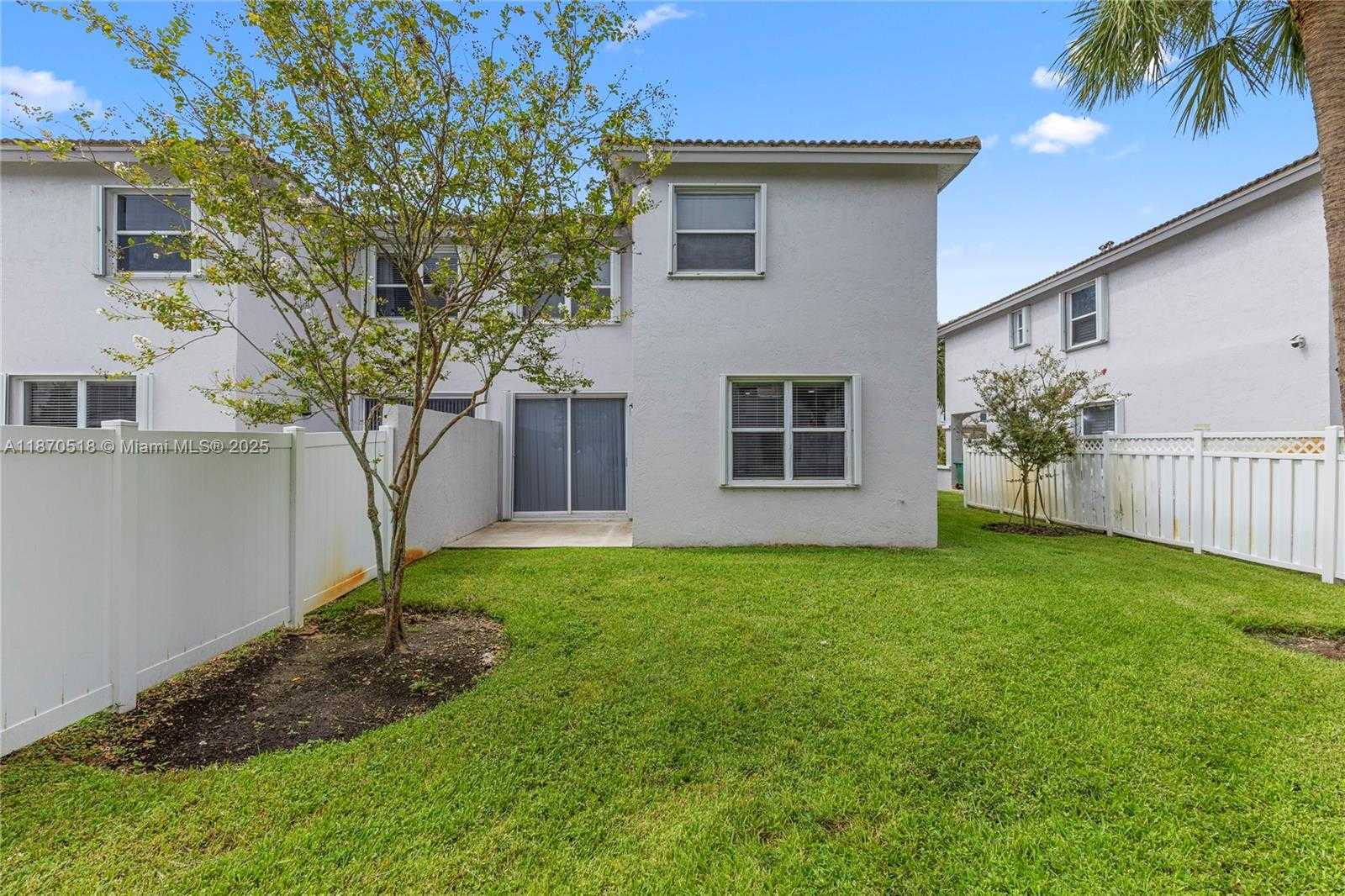 Small Image of 16859 SOUTH WEST 1ST MNR, Pembroke Pines Number 39