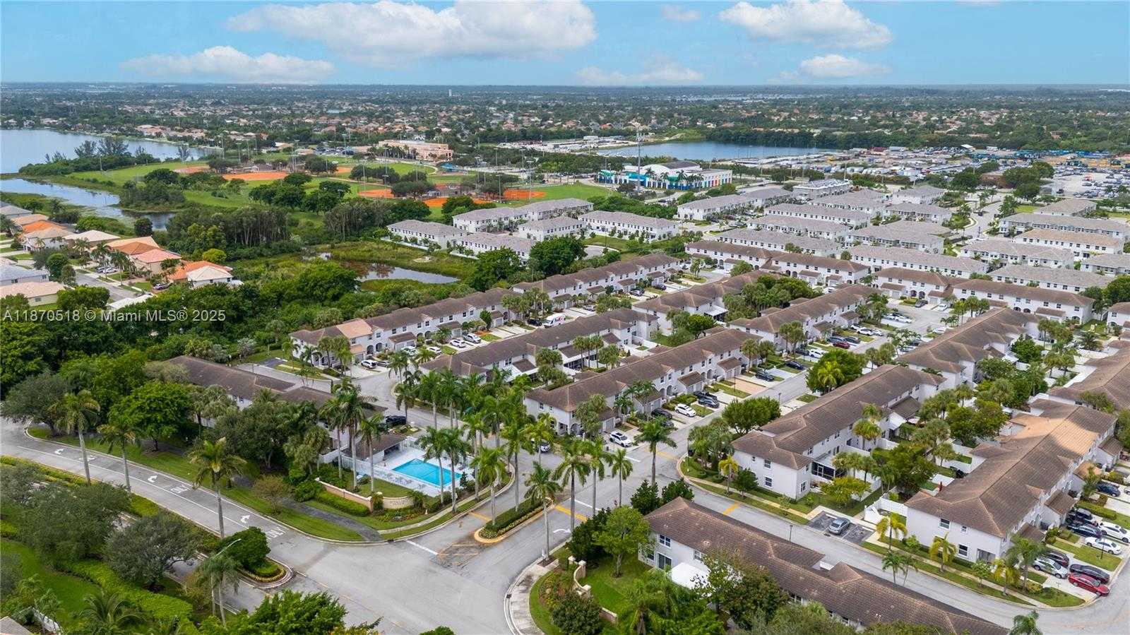 Small Image of 16859 SOUTH WEST 1ST MNR, Pembroke Pines Number 44