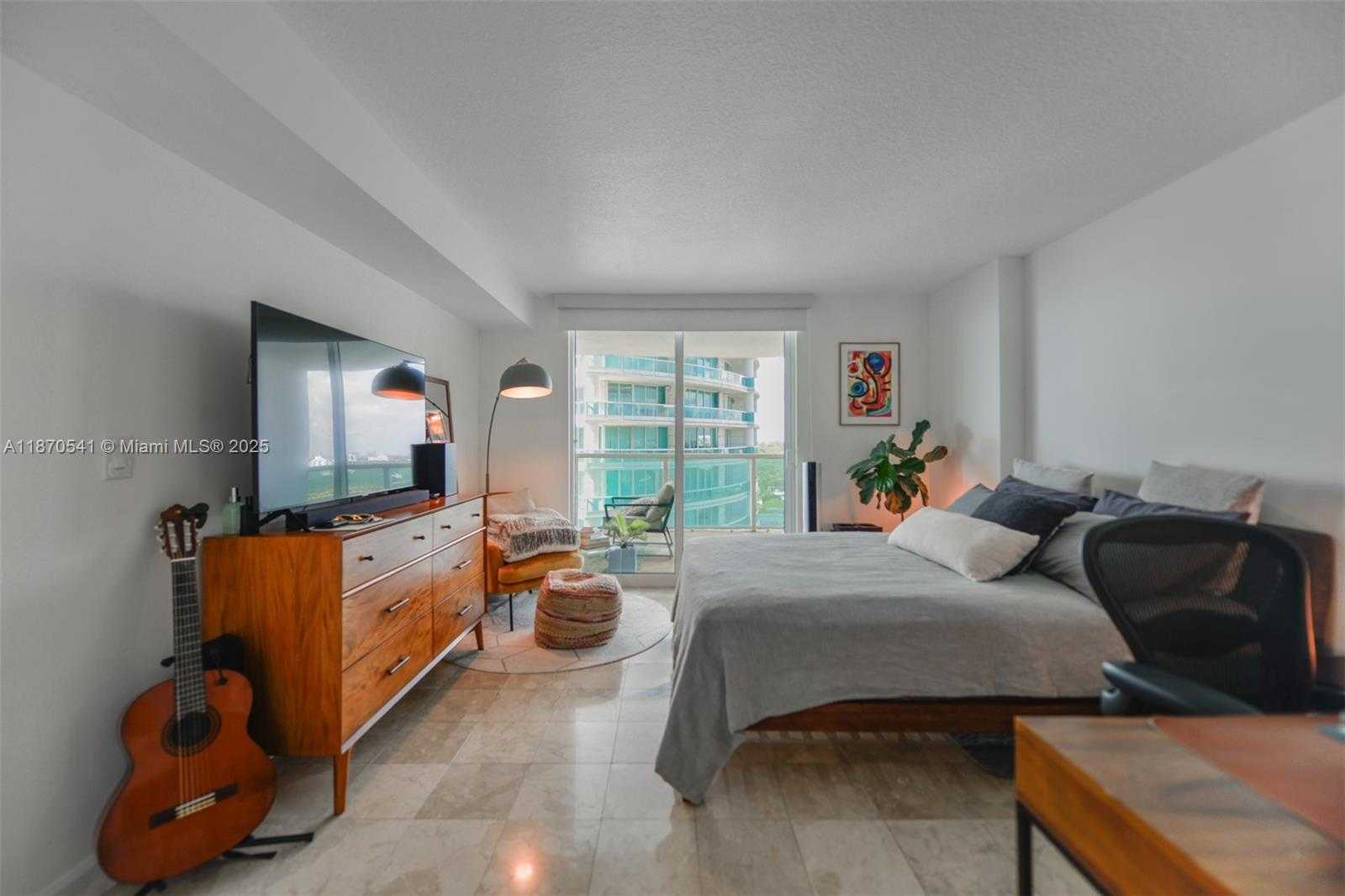 Small Image of 2101 BRICKELL AVE #2009, Miami Number 13