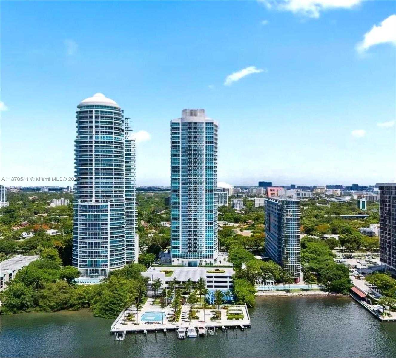 Small Image of 2101 BRICKELL AVE #2009, Miami Number 2