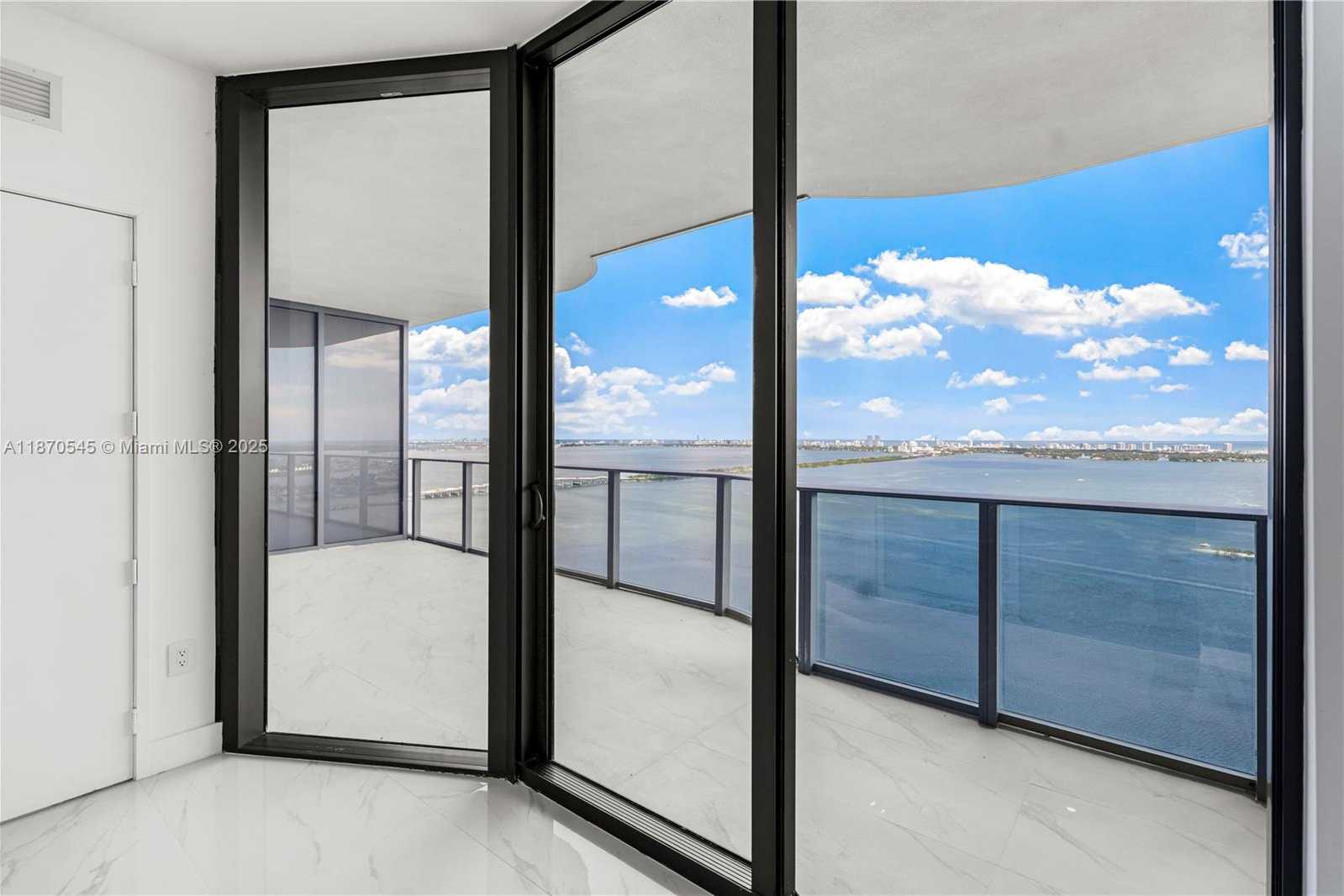 Small Image of 700 NORTH EAST 24TH ST #4102, Miami Number 18