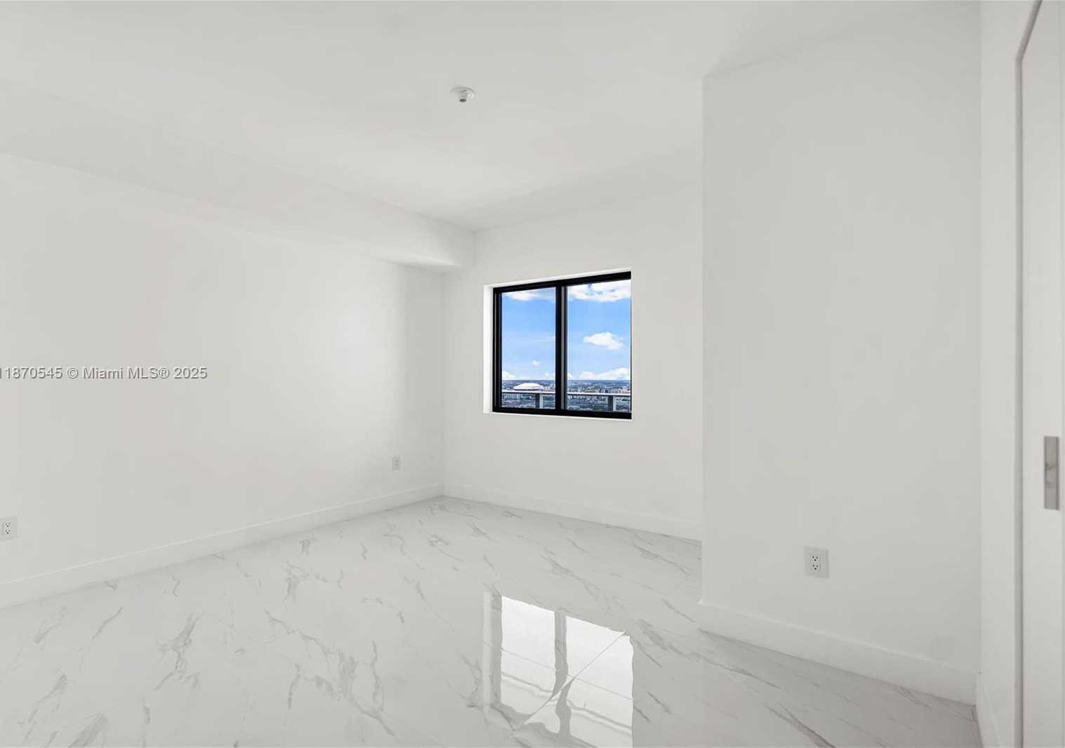 Small Image of 700 NORTH EAST 24TH ST #4102, Miami Number 25