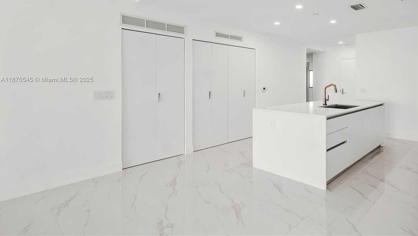 Small Image of 700 NORTH EAST 24TH ST #4102, Miami Number 6