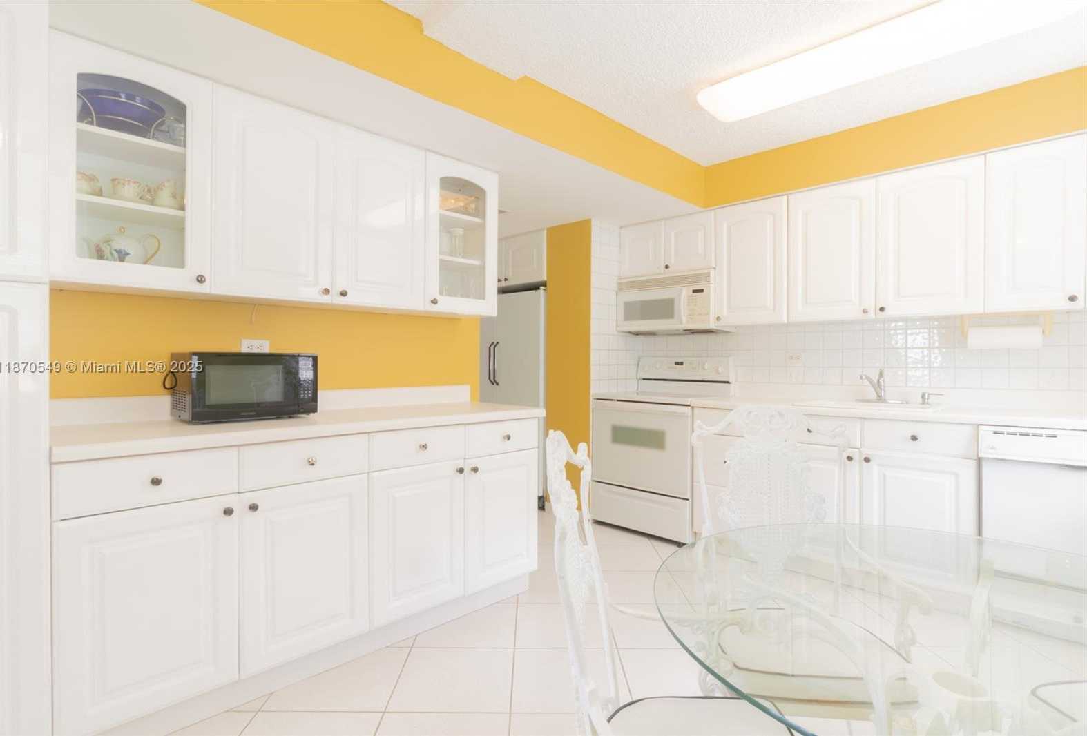 Small Image of 251 174TH ST #1605, Sunny Isles Beach Number 37