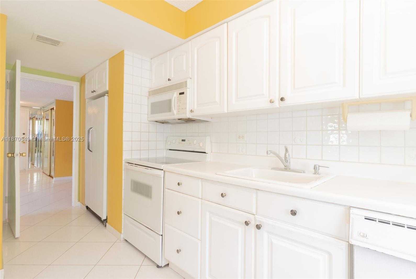 Small Image of 251 174TH ST #1605, Sunny Isles Beach Number 38