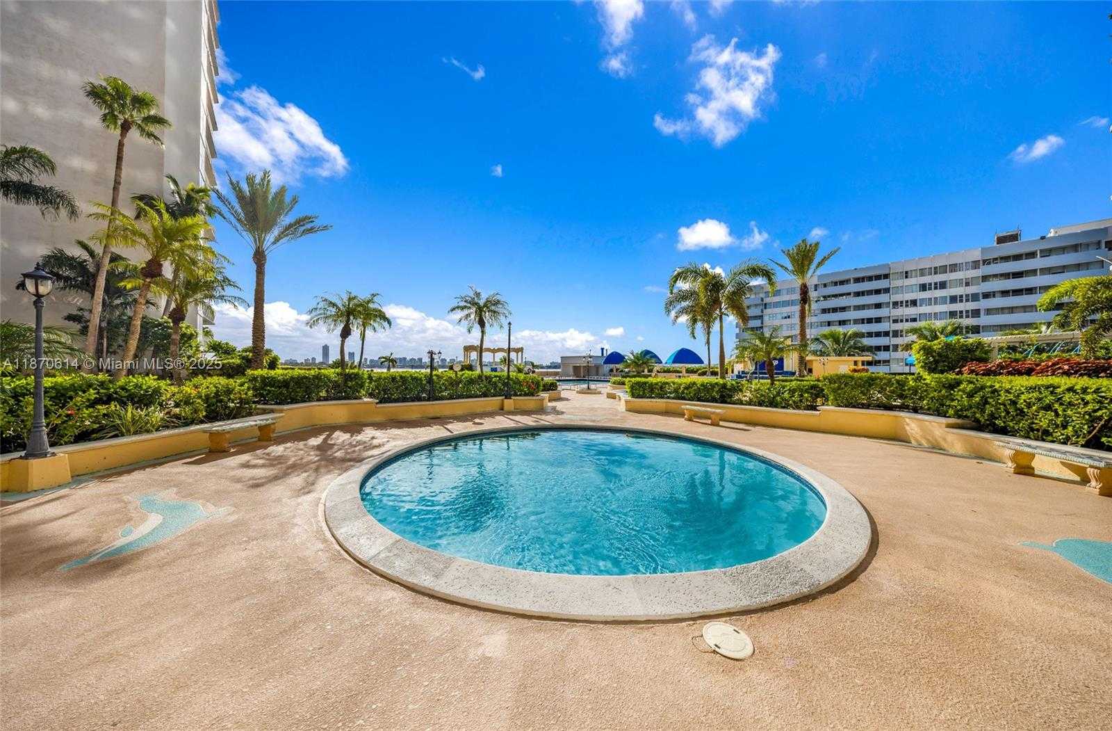 Small Image of 7601 EAST TREASURE DR #1722, North Bay Village Number 10