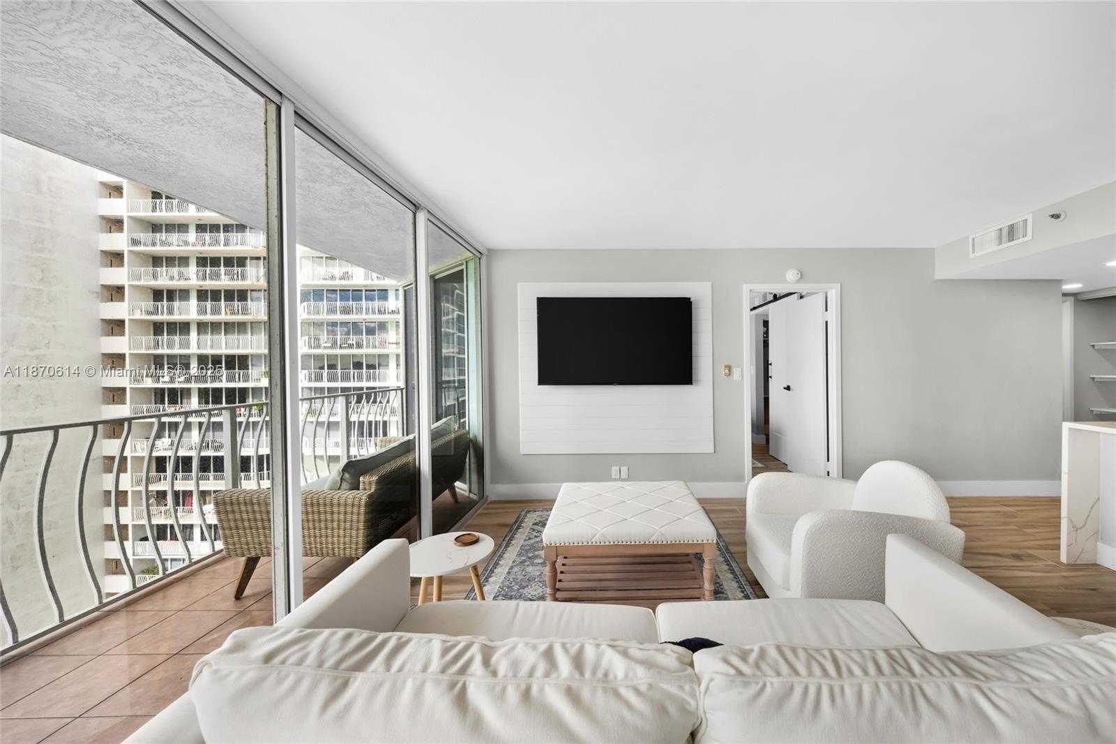 Small Image of 7601 EAST TREASURE DR #1722, North Bay Village Number 21