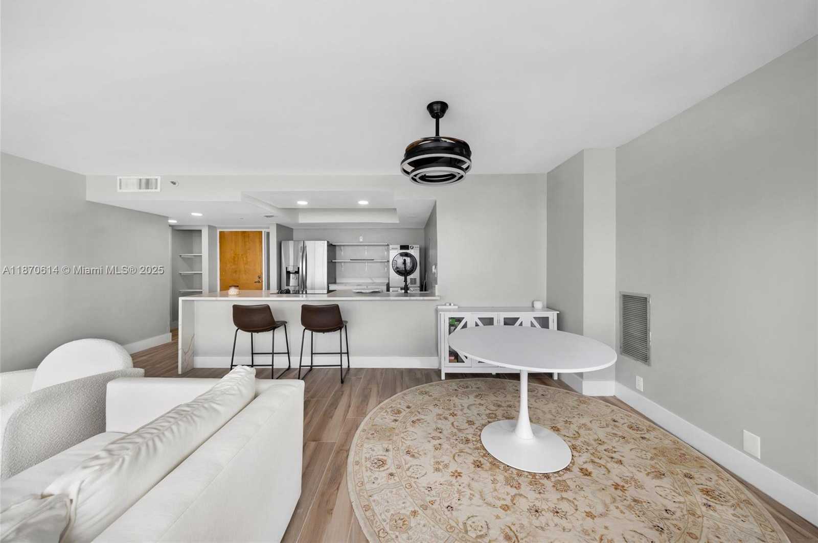Small Image of 7601 EAST TREASURE DR #1722, North Bay Village Number 22