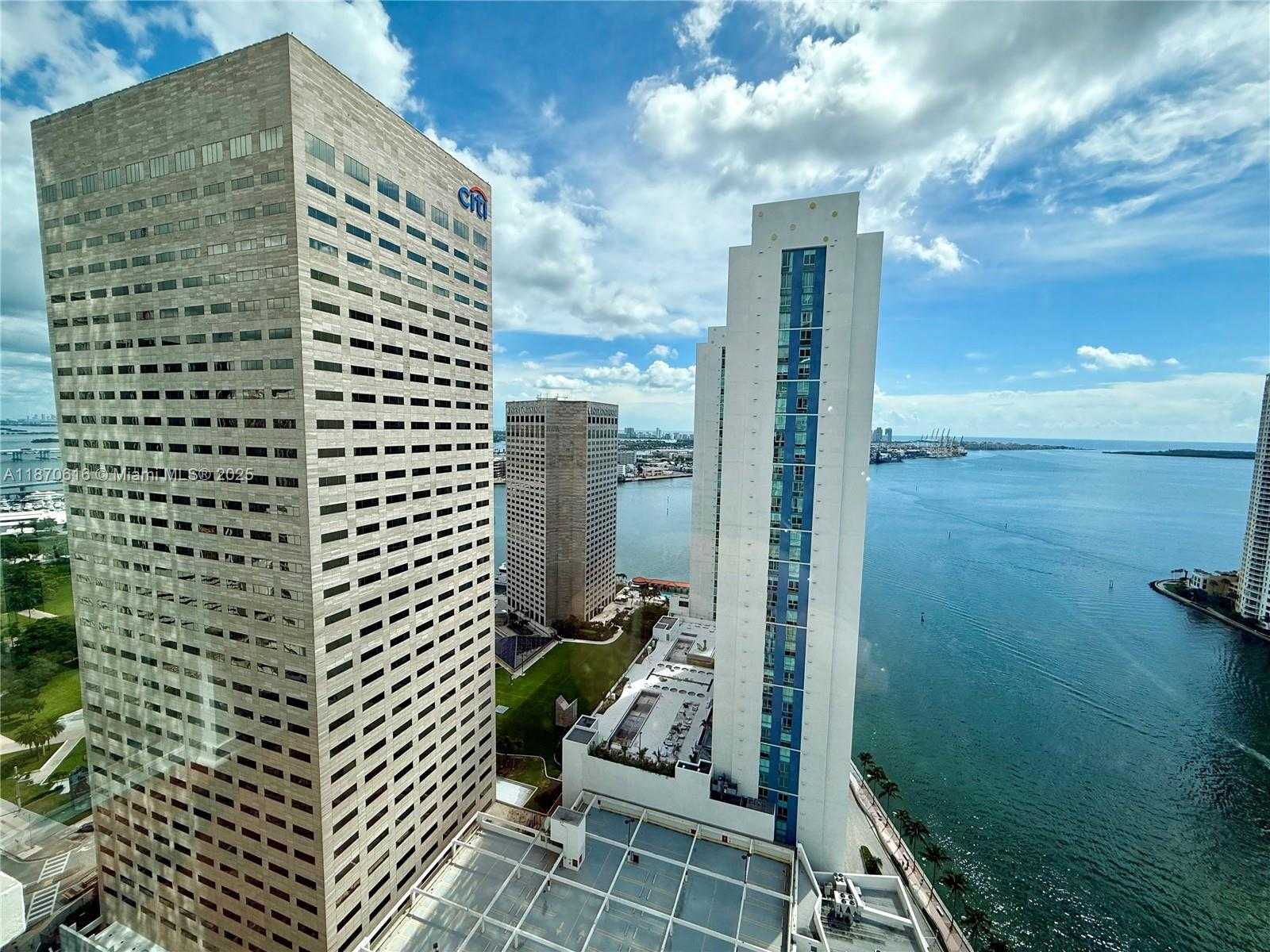 Small Image of 300 SOUTH BISCAYNE BLVD #T-3014, Miami Number 2