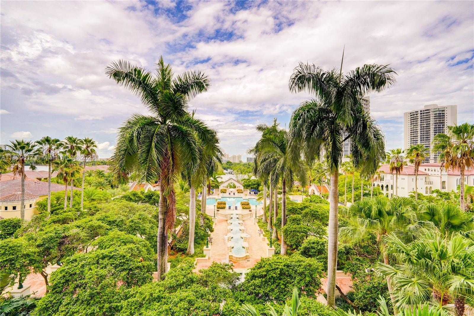 Small Image of 2000 ISLAND BLVD #710, Aventura Number 29