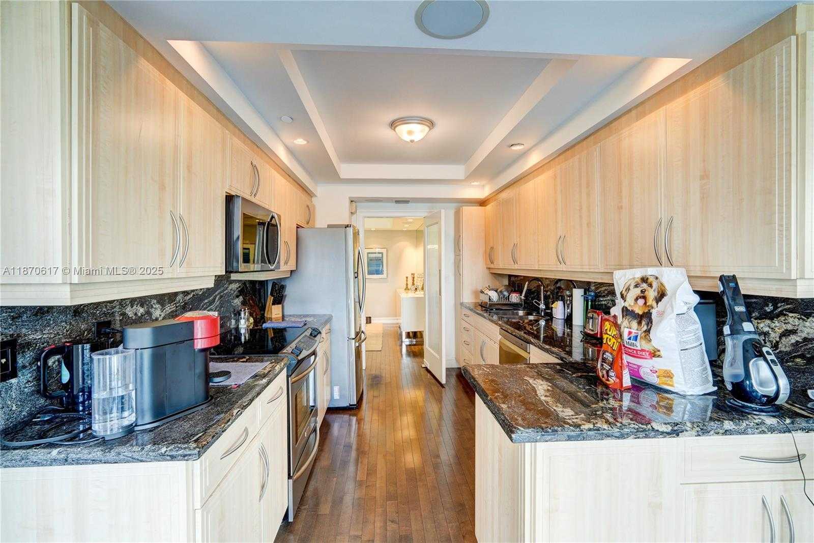 Small Image of 2000 ISLAND BLVD #710, Aventura Number 7