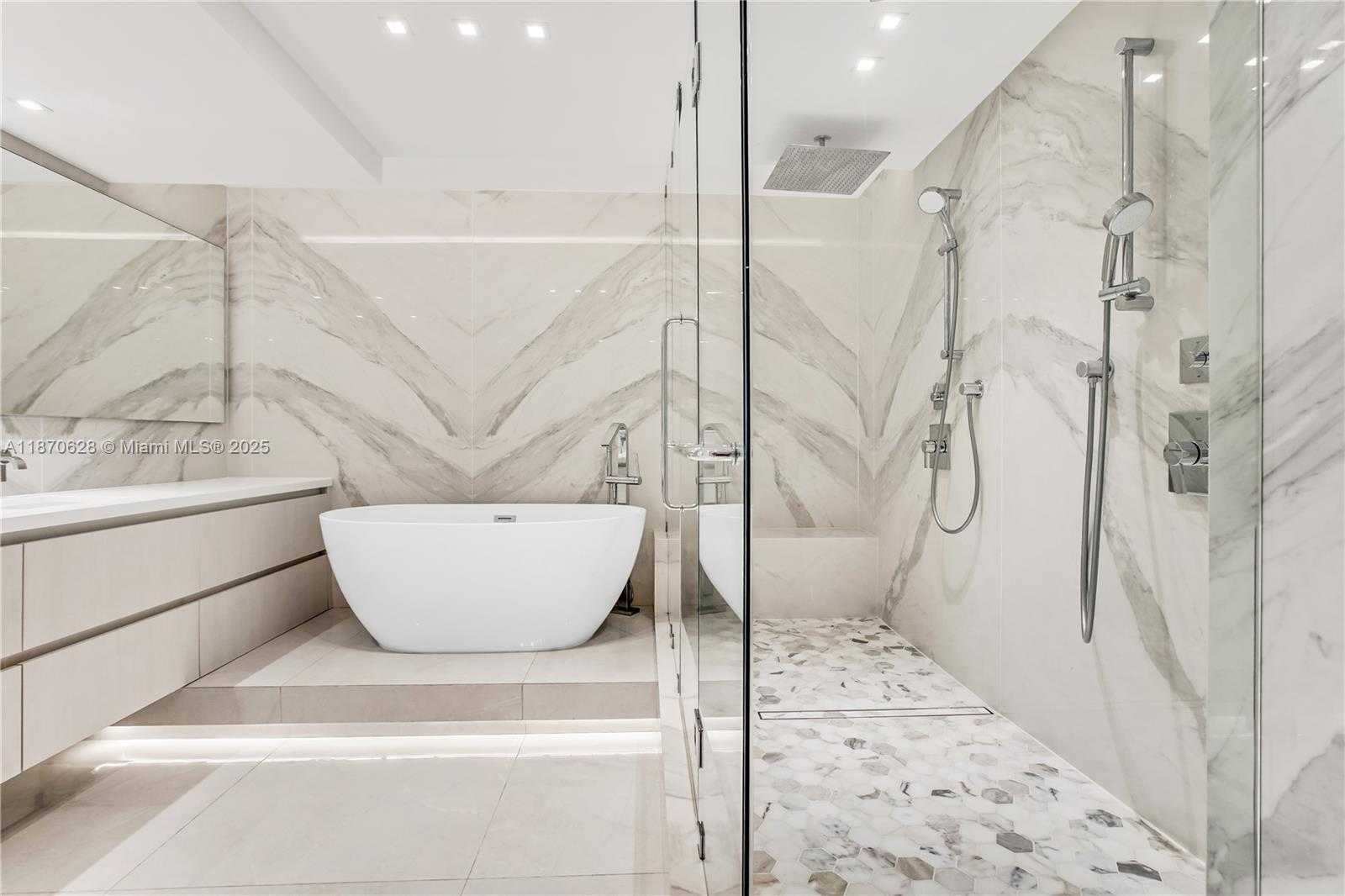Small Image of 10155 COLLINS AVE #1605, Bal Harbour Number 31