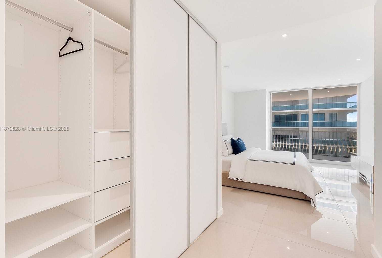Small Image of 10155 COLLINS AVE #1605, Bal Harbour Number 33