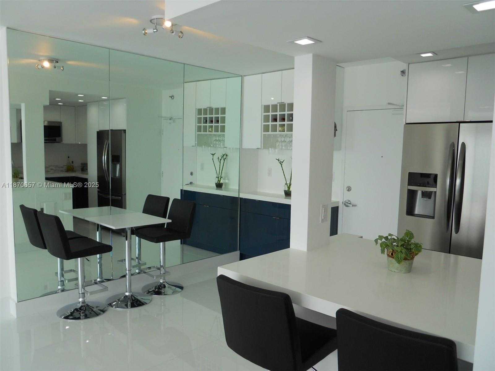 Small Image of 1000 WEST AVE #1514, Miami Beach Number 8