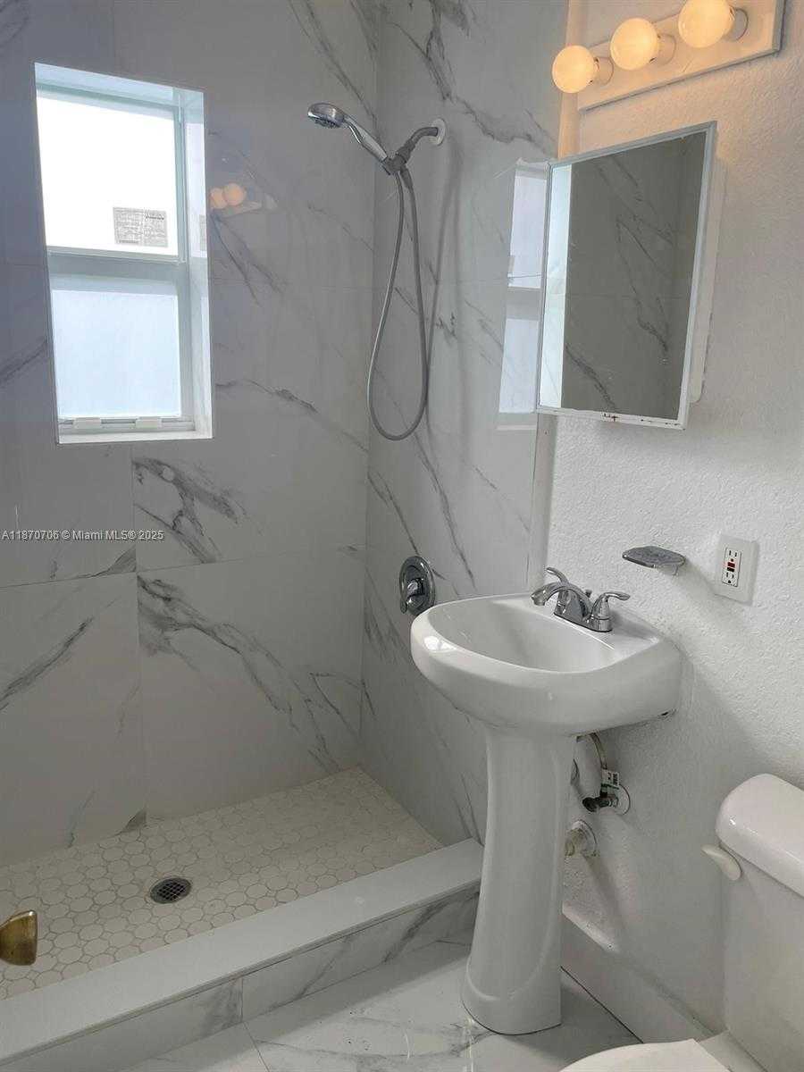 Small Image of 406 NORTH WEST 84TH TER #406, Miami Number 17
