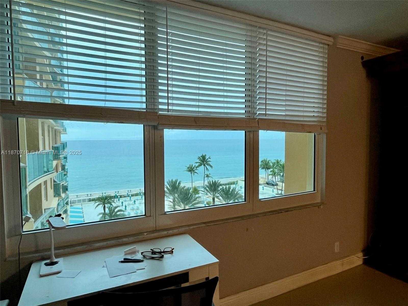Small Image of 2501 SOUTH OCEAN DR #719, Hollywood Number 2