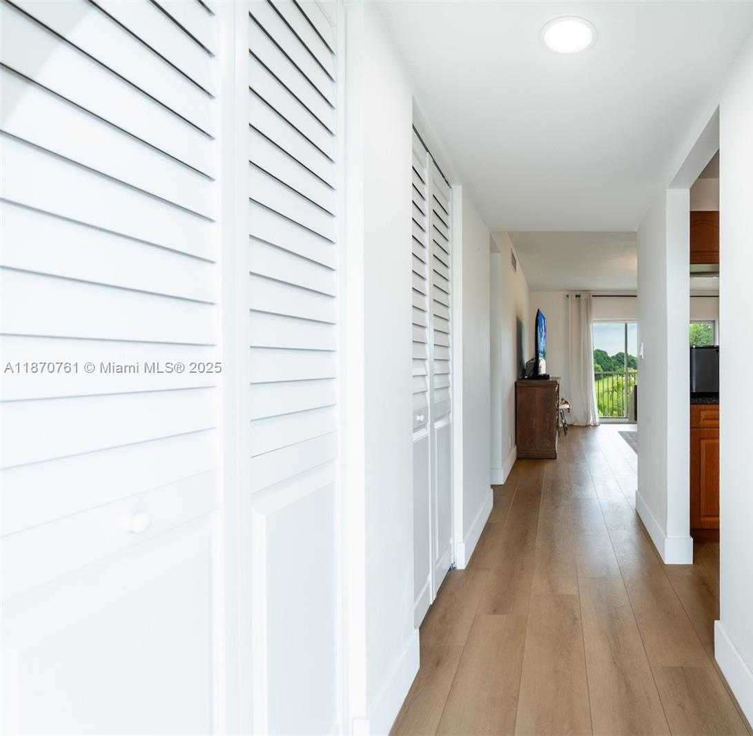 Small Image of 5100 SOUTH WEST 90TH AVE #302, Cooper City Number 10