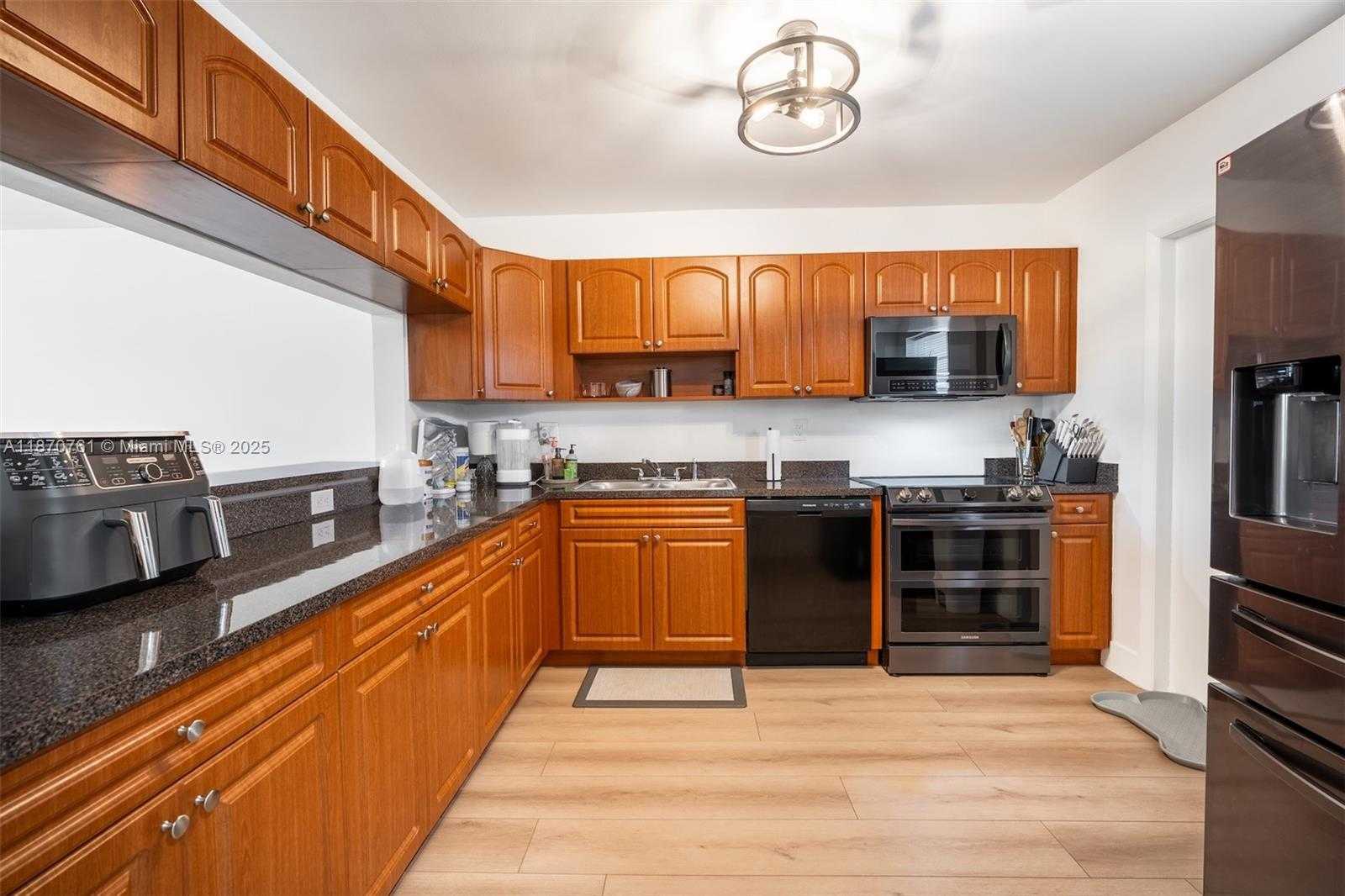 Small Image of 5100 SOUTH WEST 90TH AVE #302, Cooper City Number 6