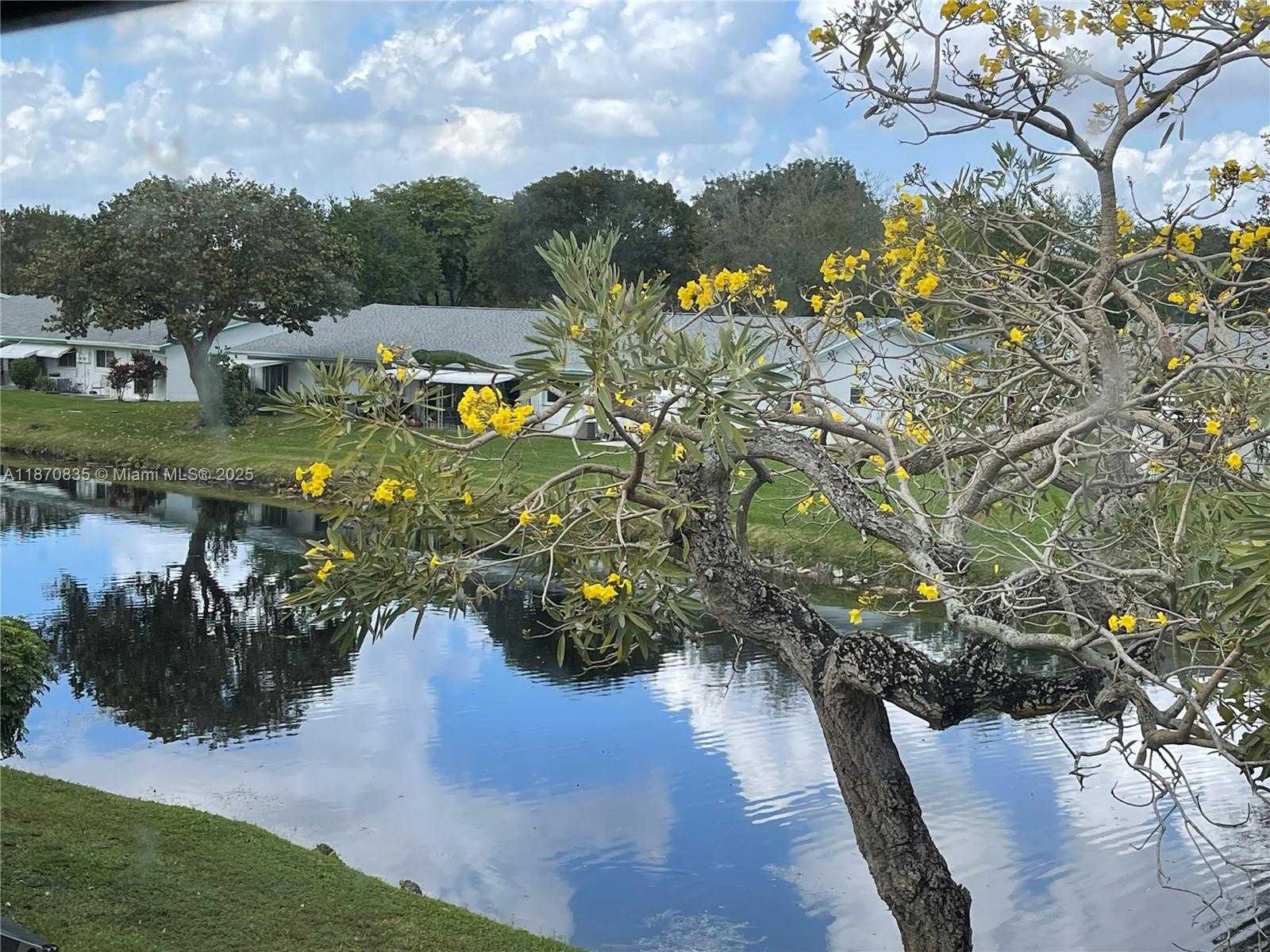 Small Image of 8203 NORTH WEST 9TH CT #2, Plantation Number 6