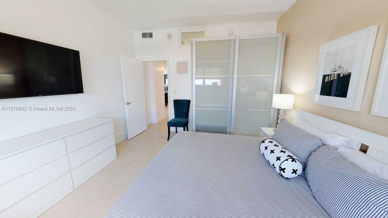 Small Image of 19370 COLLINS AVE #PH-11, Sunny Isles Beach Number 22