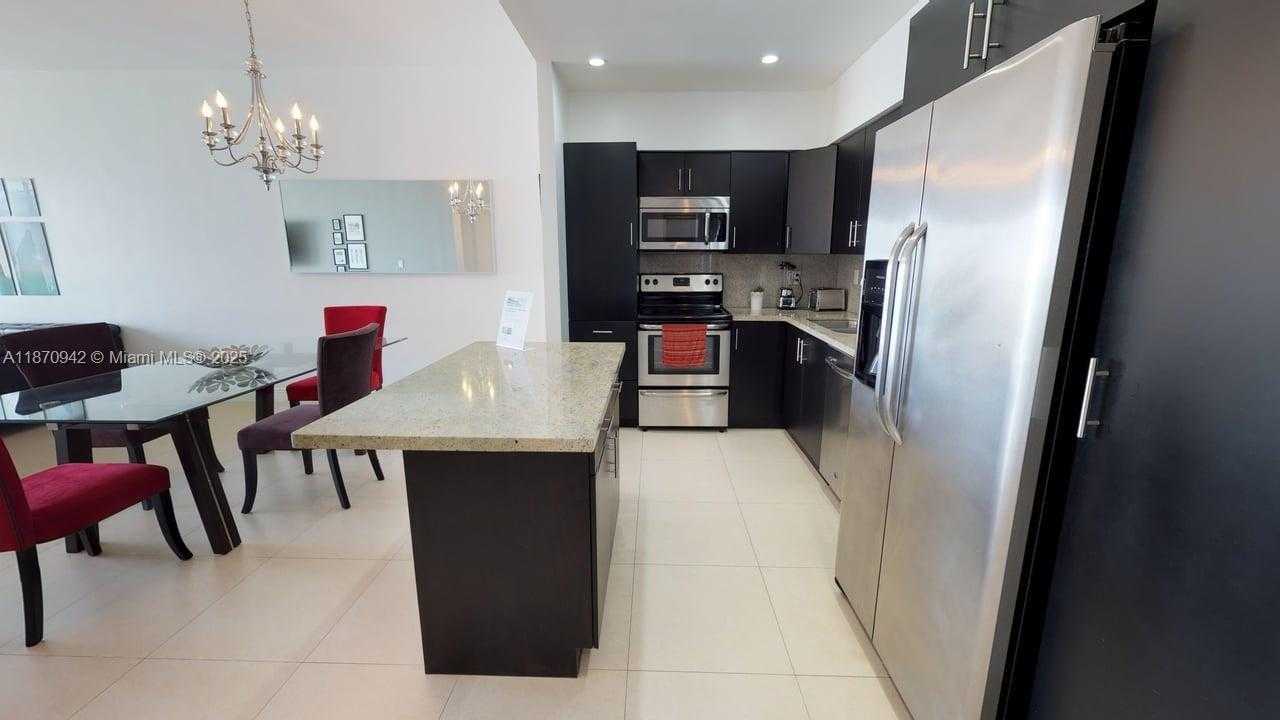 Small Image of 19370 COLLINS AVE #PH-11, Sunny Isles Beach Number 4