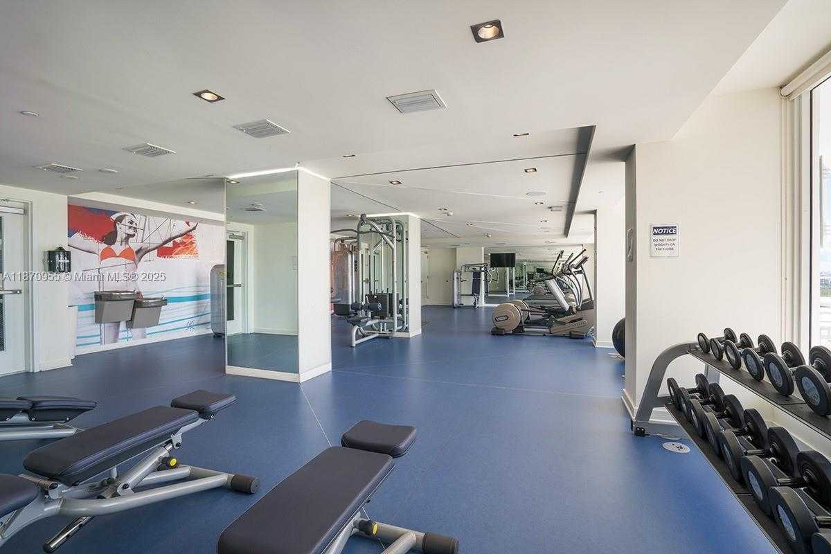 Small Image of 4250 BISCAYNE BLVD #1215, Miami Number 10