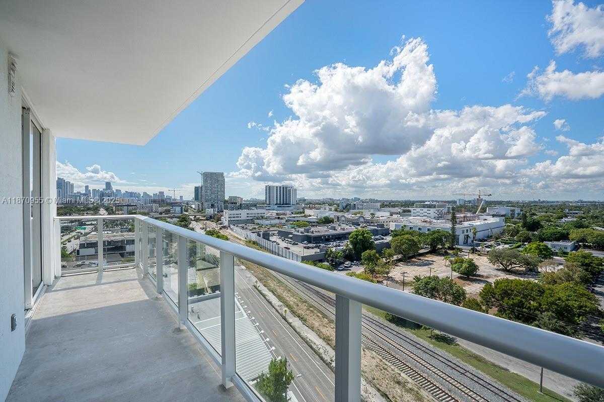 Small Image of 4250 BISCAYNE BLVD #1215, Miami Number 11