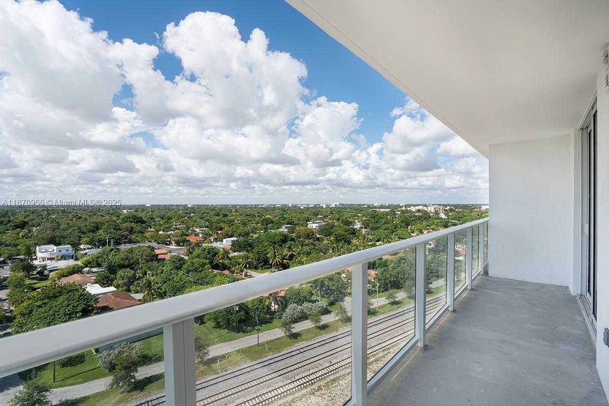 Small Image of 4250 BISCAYNE BLVD #1215, Miami Number 12
