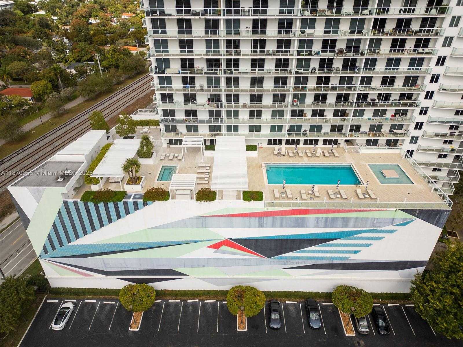 Small Image of 4250 BISCAYNE BLVD #1215, Miami Number 7