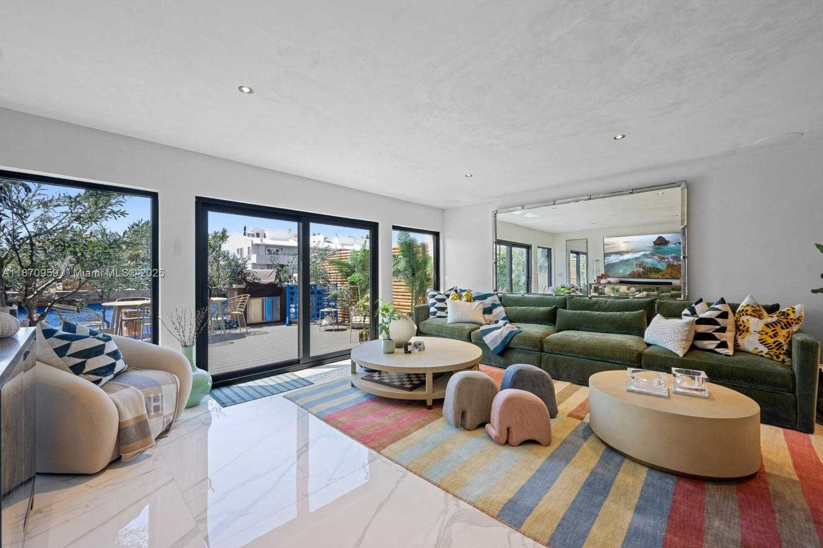 Small Image of 3904 NORTH EAST 167TH ST #10, North Miami Beach Number 2