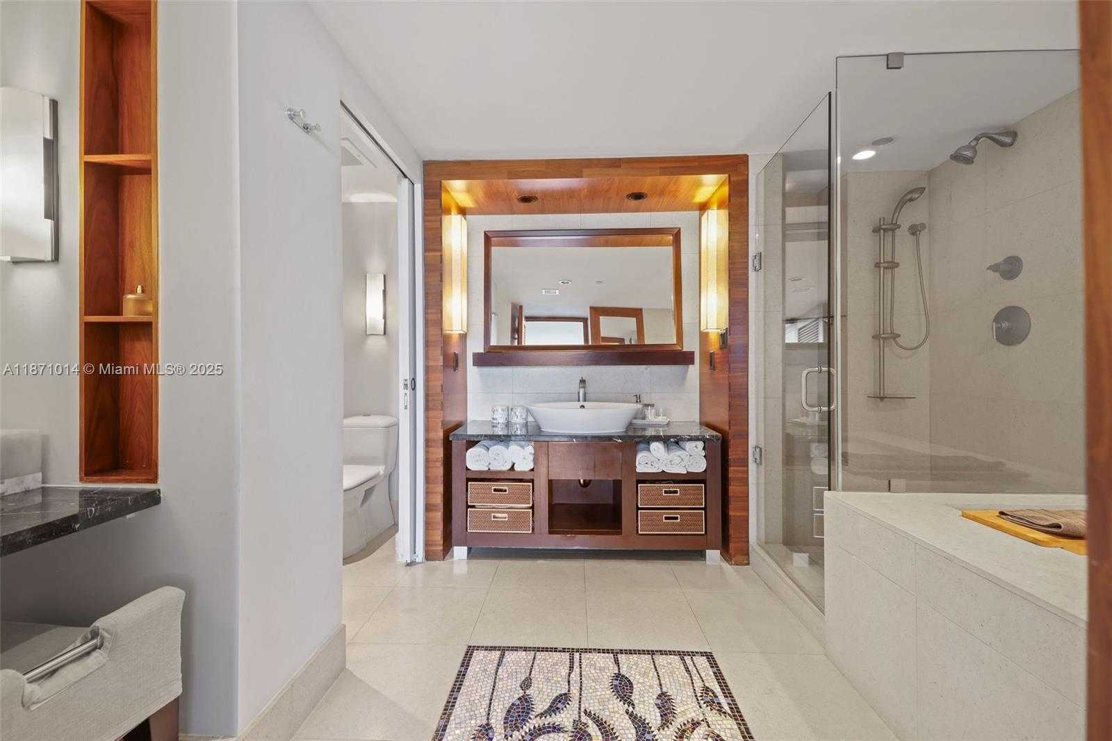 Small Image of 6801 COLLINS AVE #508, Miami Beach Number 16