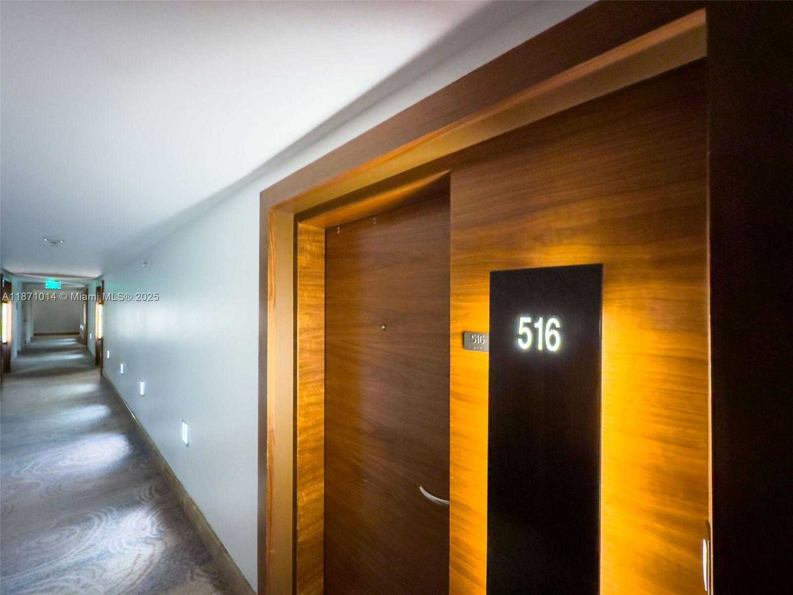 Small Image of 6801 COLLINS AVE #508, Miami Beach Number 19