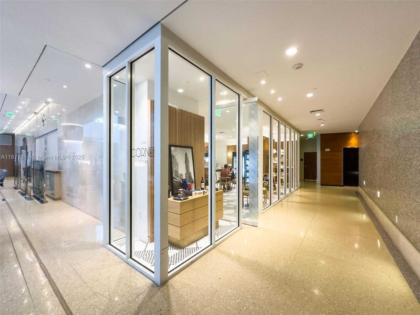 Small Image of 6801 COLLINS AVE #508, Miami Beach Number 20