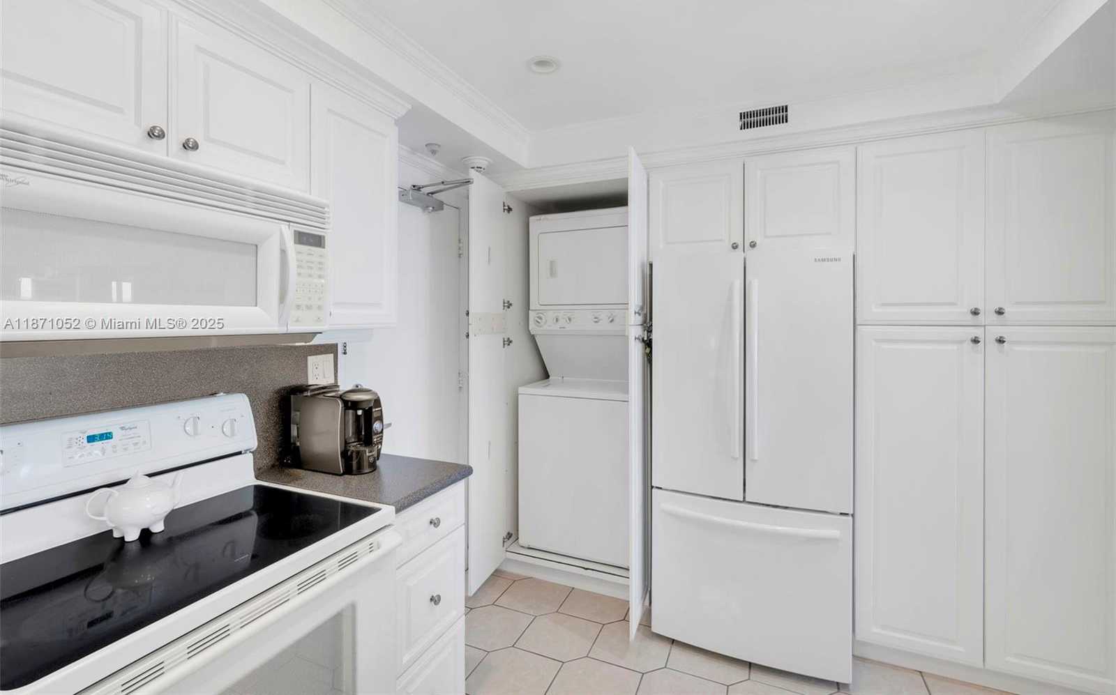 Small Image of 3750 GALT OCEAN DR #2004, Fort Lauderdale Number 25